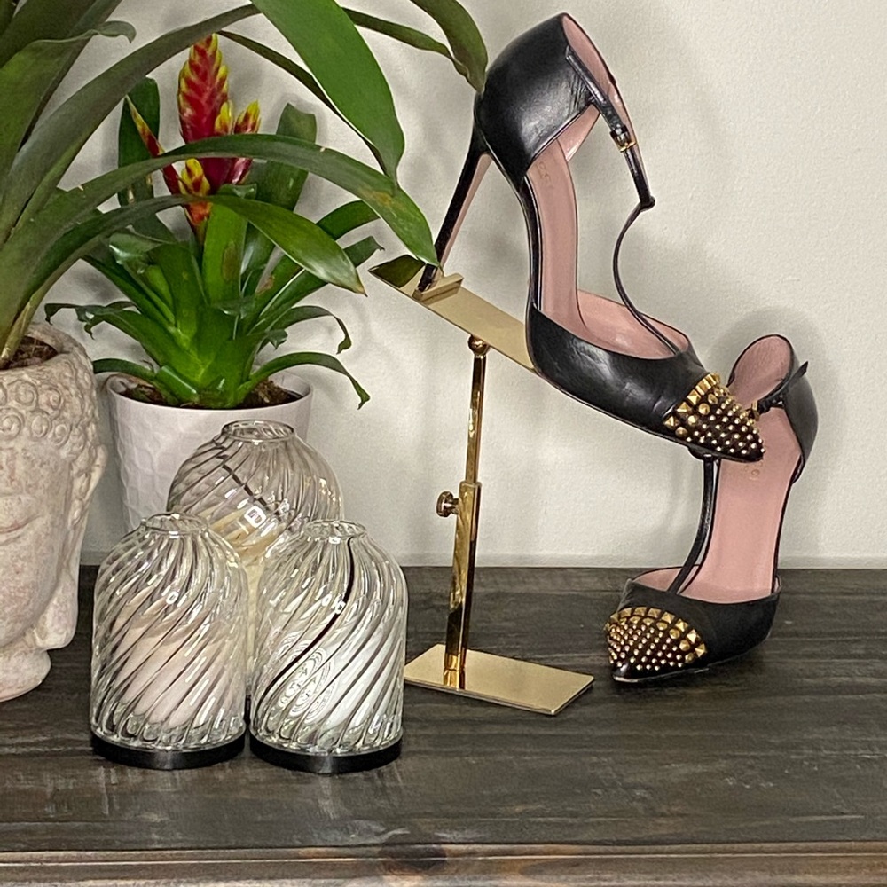 REDUCED!!!  Gucci T-Strap heels